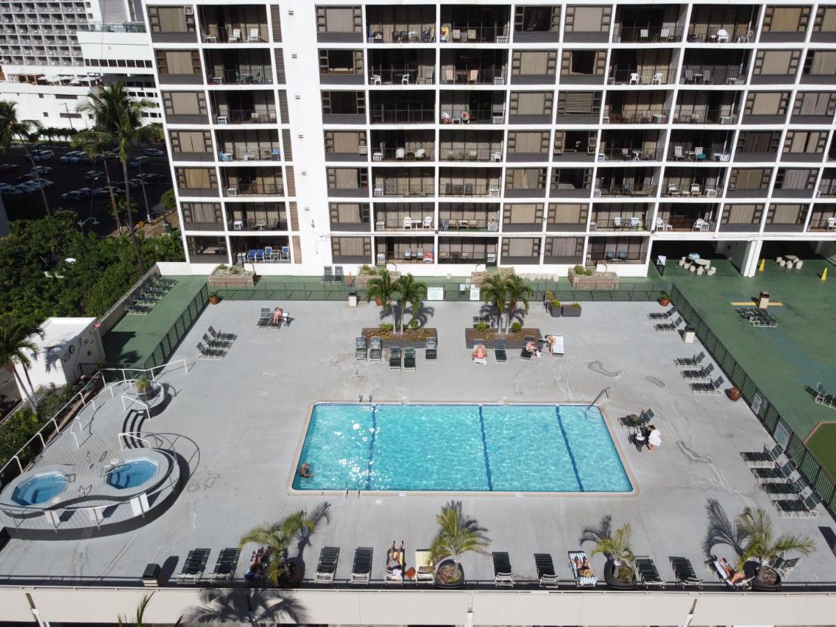 Renovated Ocean View Suite, Near Beach, Free Parking Honolulu Kültér fotó