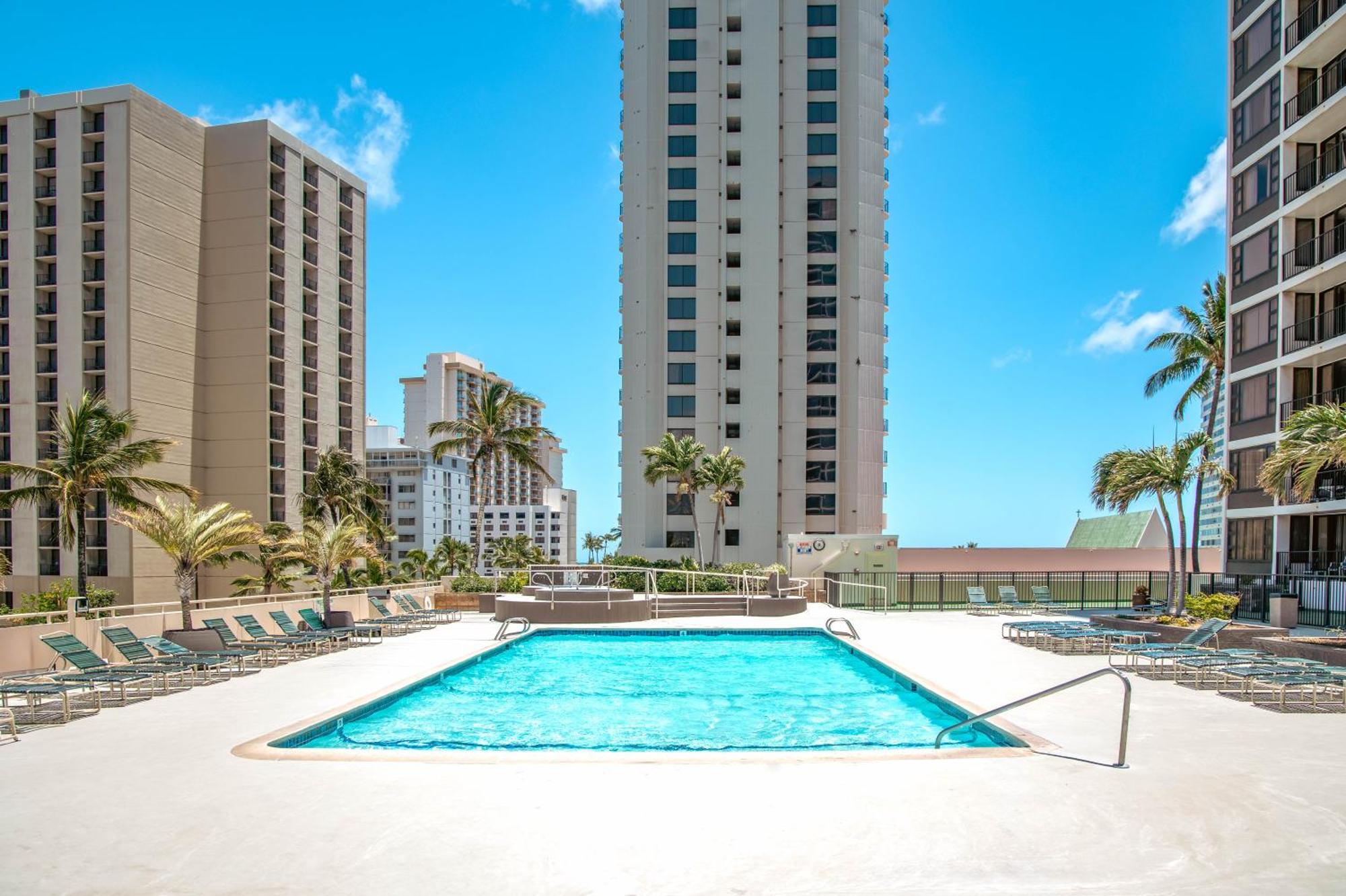 Renovated Ocean View Suite, Near Beach, Free Parking Honolulu Kültér fotó